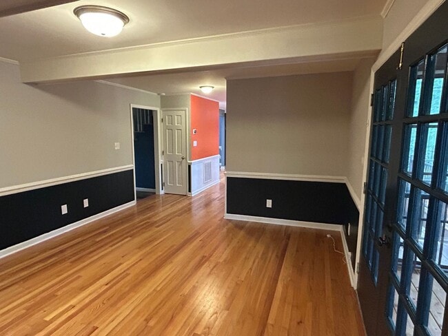 Building Photo - 5 Bed | 3.5 Bath House in Raleigh