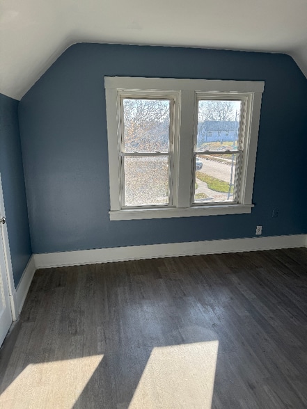 Building Photo - 4476 Evans St