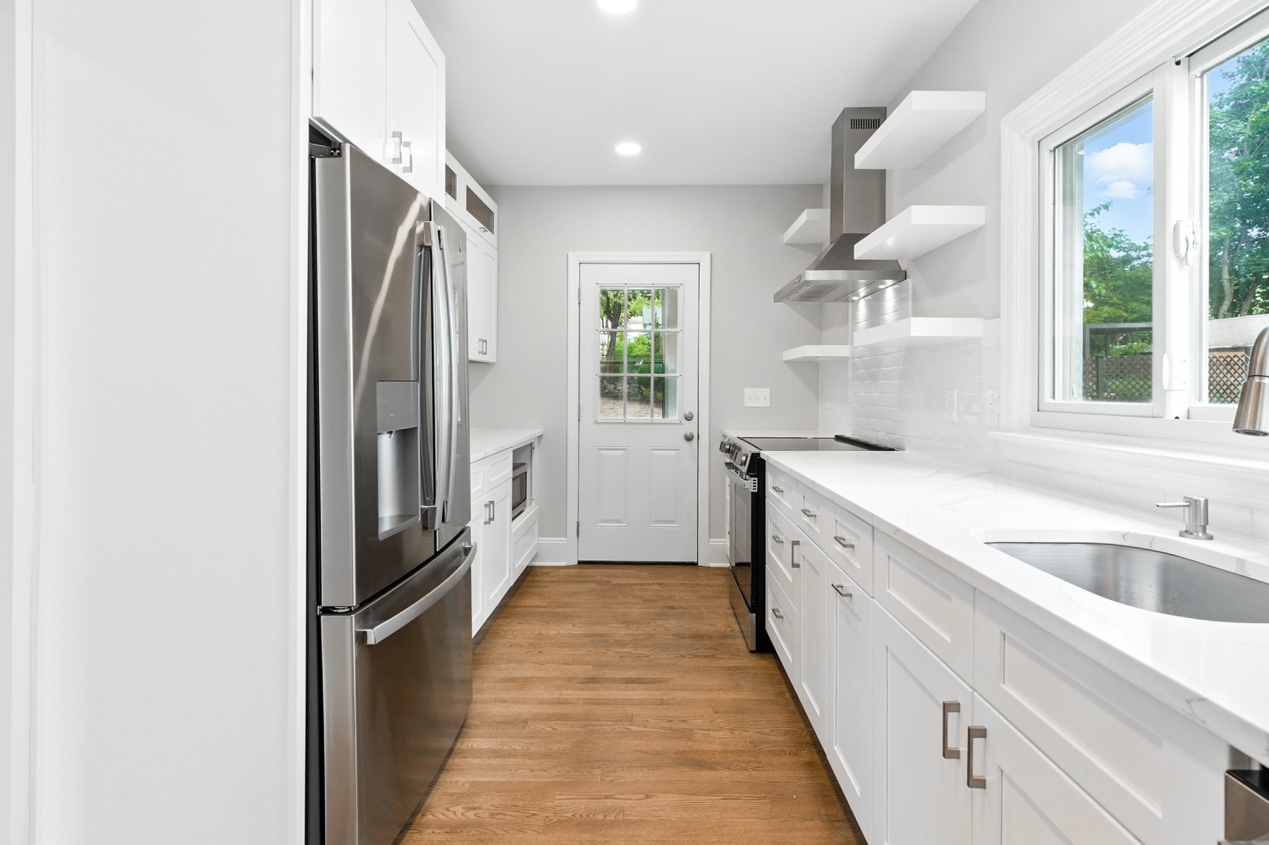 Building Photo - 45 Oakridge Rd