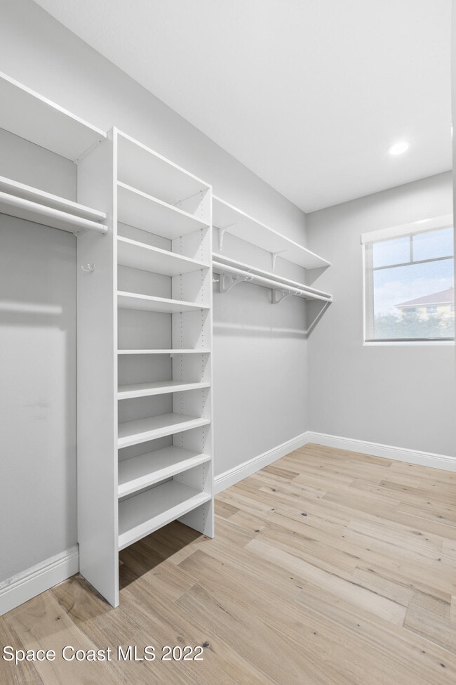 Building Photo - 151 24th St