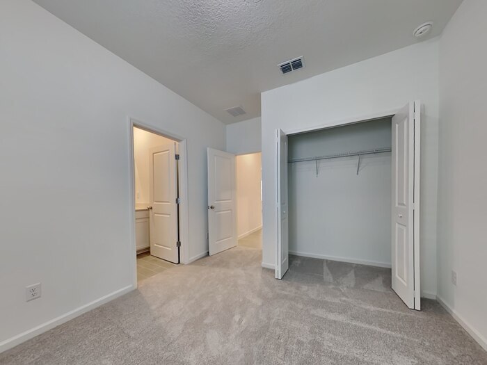 Building Photo - 9010 Latigo Ln