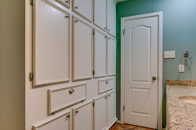 Building Photo - Pleasant Grove House for rent!
