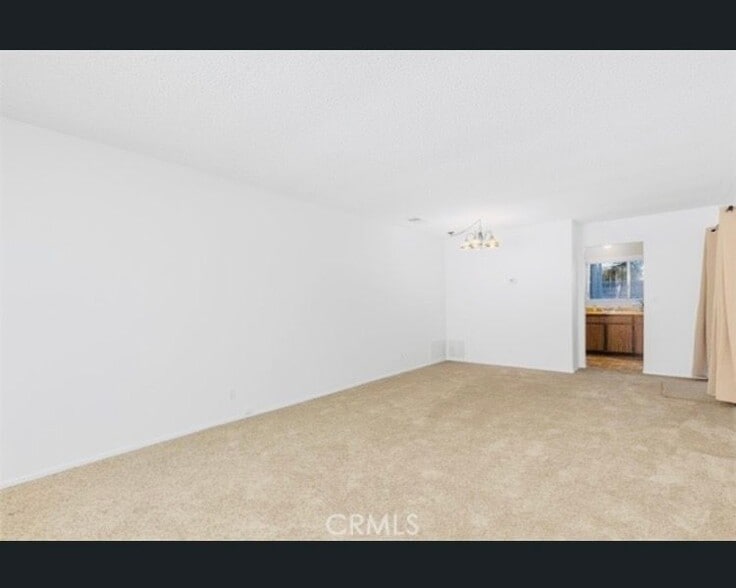 Building Photo - 5464 Evelyn Dr