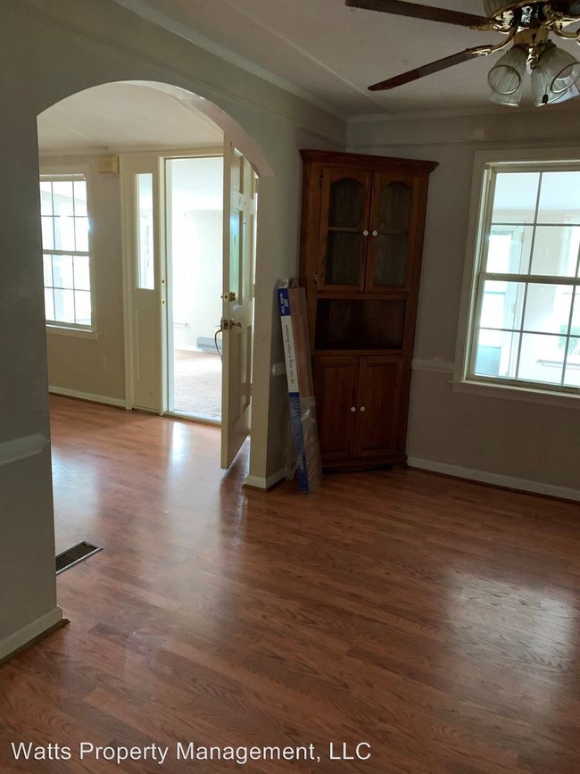 Building Photo - 3 br, 2 bath House - 302 Community Road