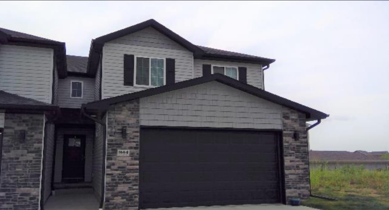 Front Look of home - 1636 NW 50th St