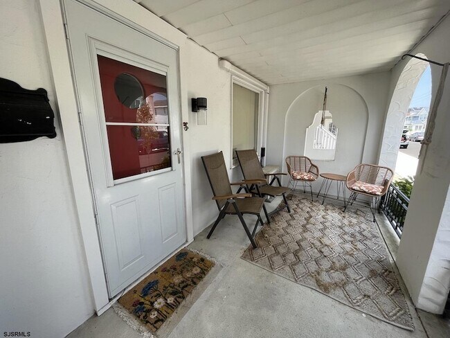 Building Photo - 7201 Winchester Ave