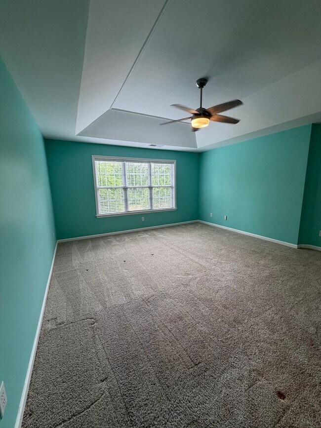 Building Photo - Stunning 5BR Retreat in Gated Village at Telfair