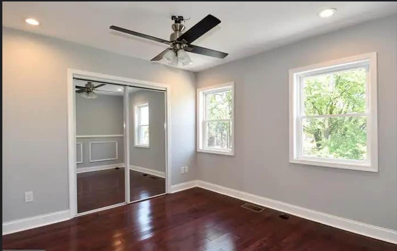 Master Bedrooom - 1373 Downing St NE