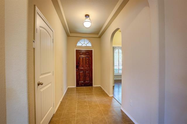 Building Photo - 1109 Central Village Dr