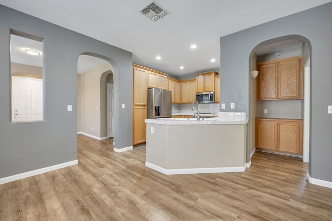 Building Photo - 2736 San Juan Rd