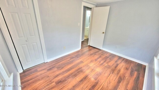 Building Photo - 3553 Owen Ave