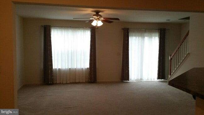 Building Photo - 111 Stonecrest Ln