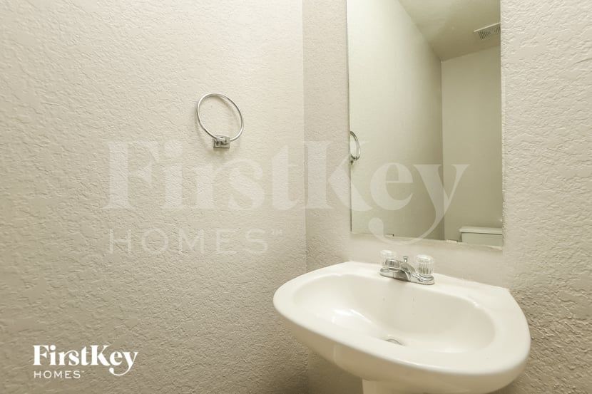 Building Photo - 4522 Safe Hbr