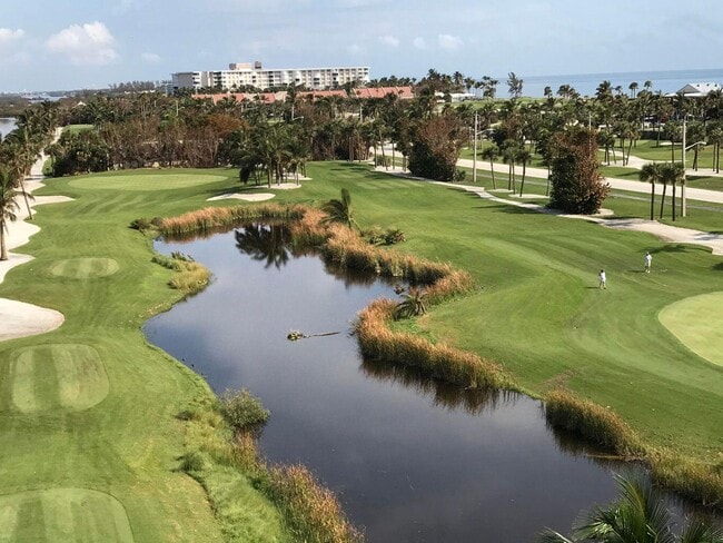 Building Photo - 2505 S Ocean Blvd