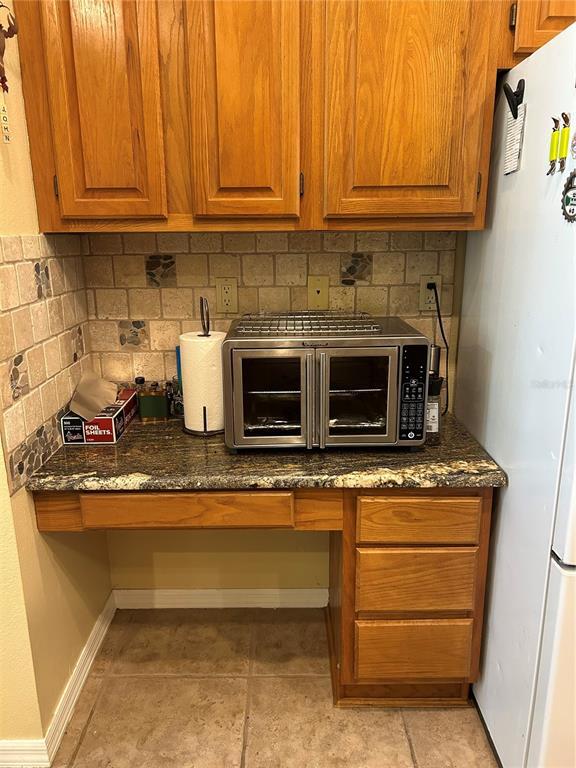 Building Photo - 9405 94th St N