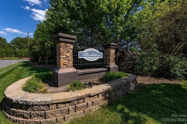 Building Photo - 1537 Tyger Brook Ln