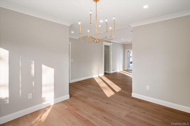 Building Photo - 785 Heritage Hills