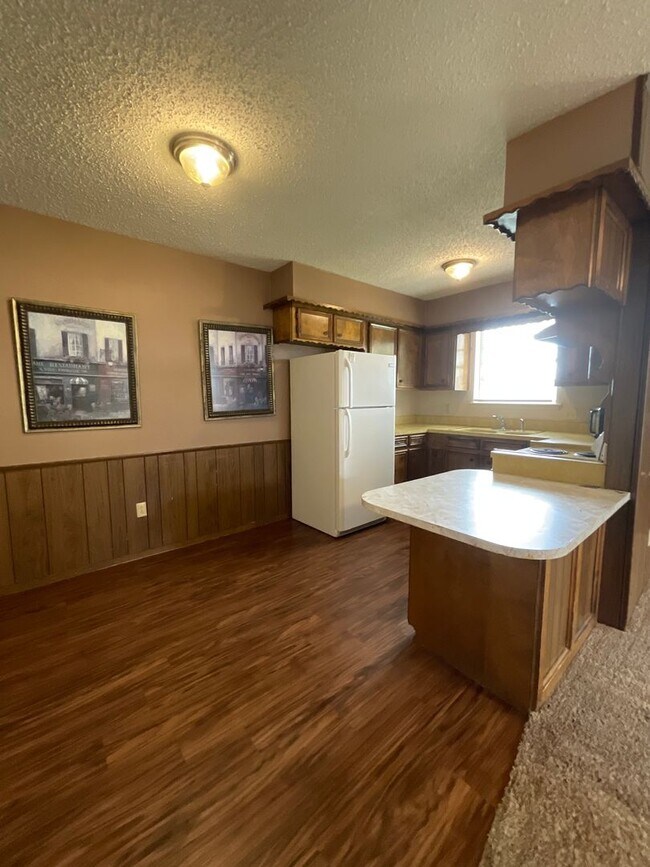 Building Photo - 113 Sasser Dr