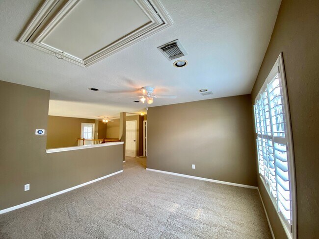Building Photo - 6302 Spring Tide Ct
