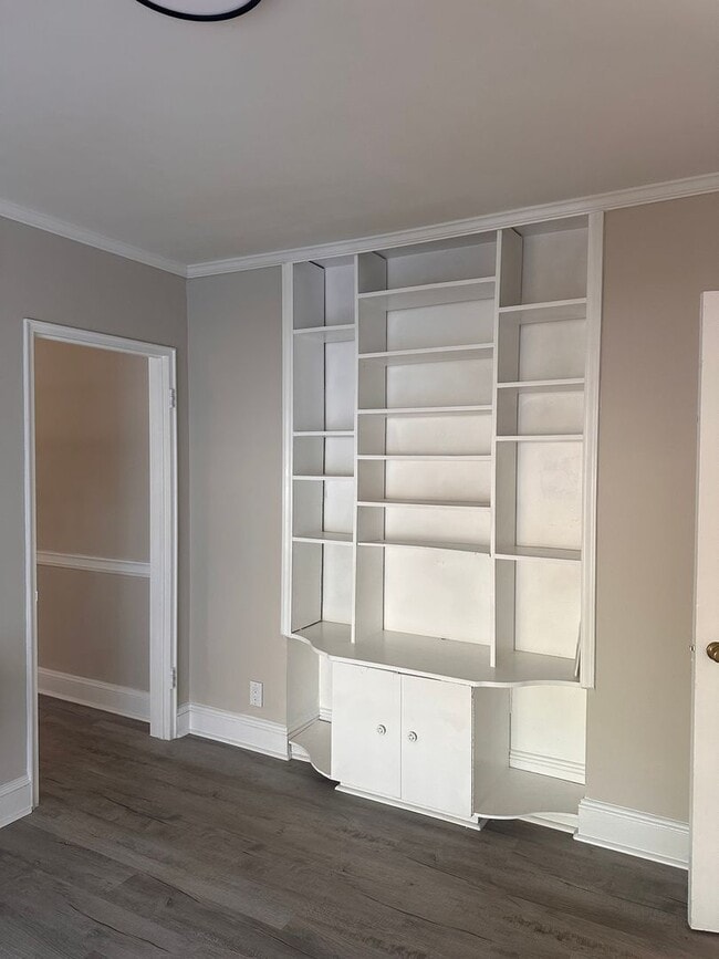 Building Photo - RENTAL HOME 3BD/2BTH