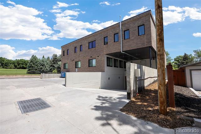 Building Photo - 3600 W 29th Ave