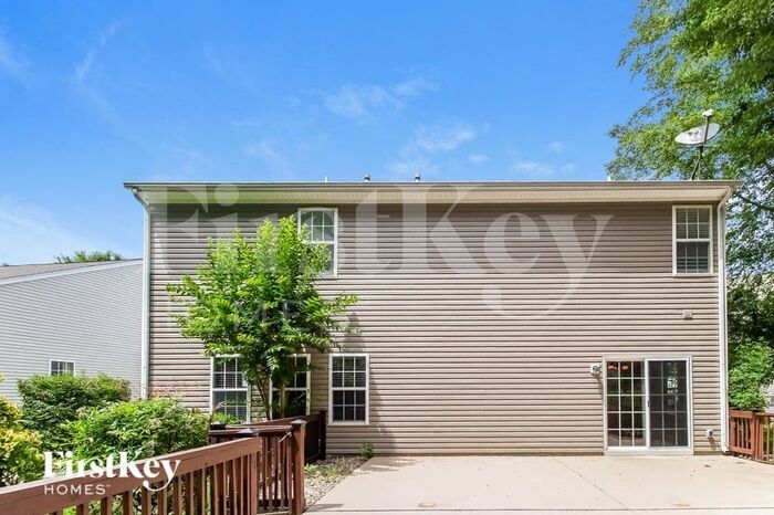 Building Photo - 4015 Shadetree Dr