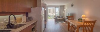 Building Photo - 1655 Makaloa St