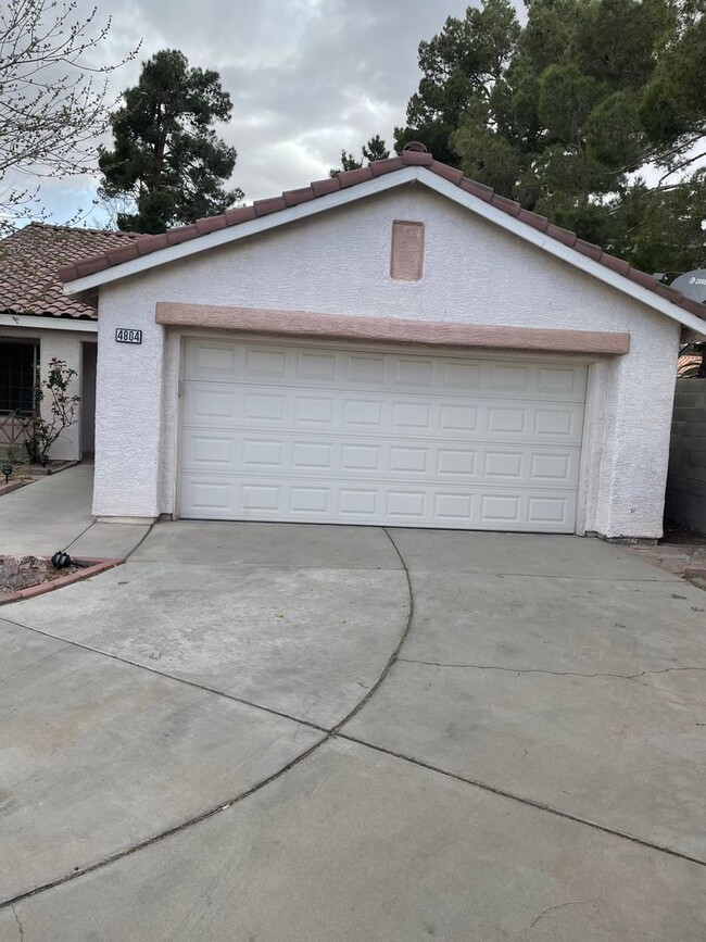 Building Photo - 3 BEDROOM SINGLE STORY HOUSE IN A CUL DE SAC