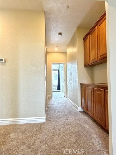 Building Photo - 281 Mesa Dr