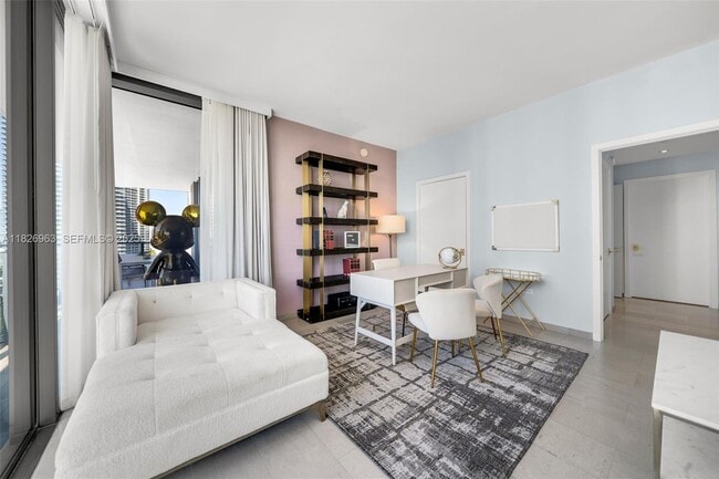 Building Photo - 88 SW 7th St