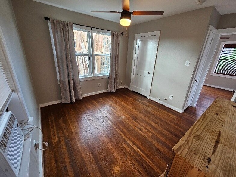 Building Photo - 1621 Wesley St