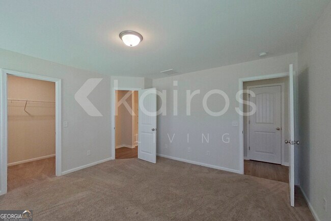 Building Photo - 113 Ebenezer Blf Wy