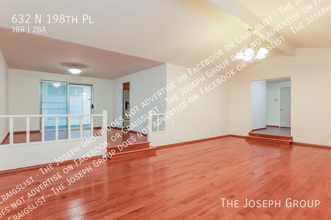 Building Photo - 632 N 198th Pl