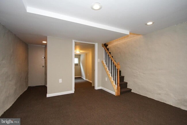 Building Photo - 5768 N 20th St
