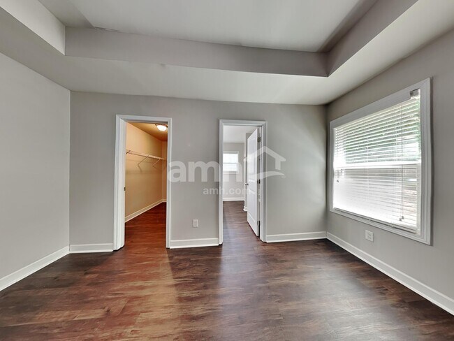 Building Photo - 4 Milo Ct