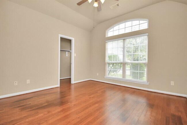 Building Photo - 6727 Oakman Ln