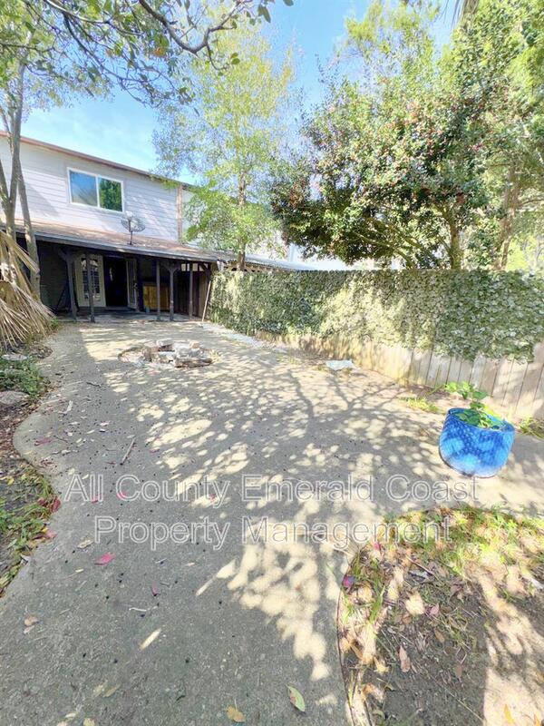 Building Photo - 114 Opp Blvd NE