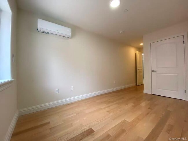 Building Photo - 140-05 32nd Ave