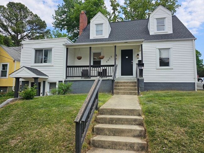 Building Photo - 4405 29th St