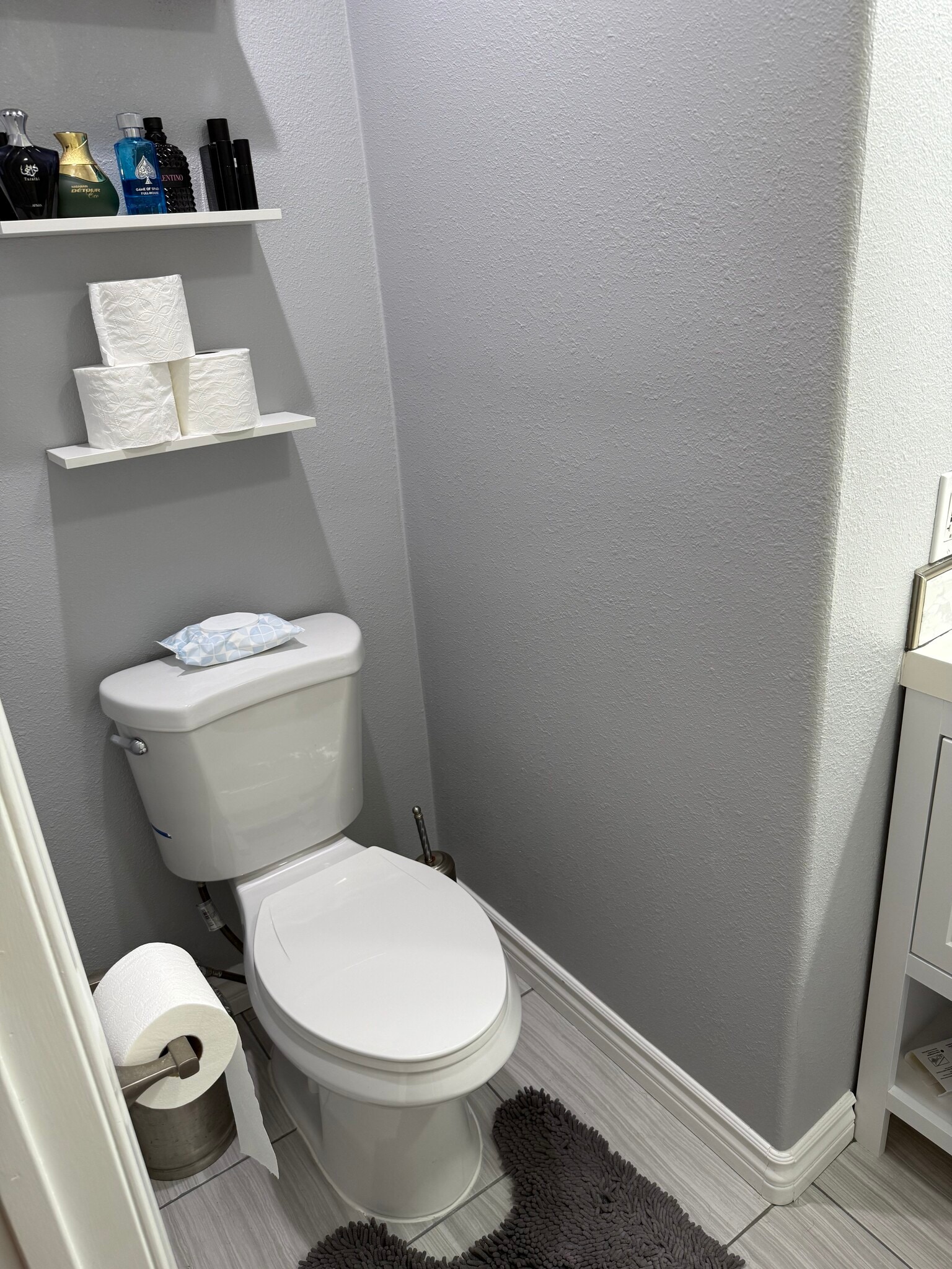 Building Photo - 1117 Cll Malaga