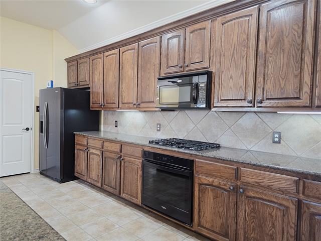 Building Photo - 1800 Lancaster Gate