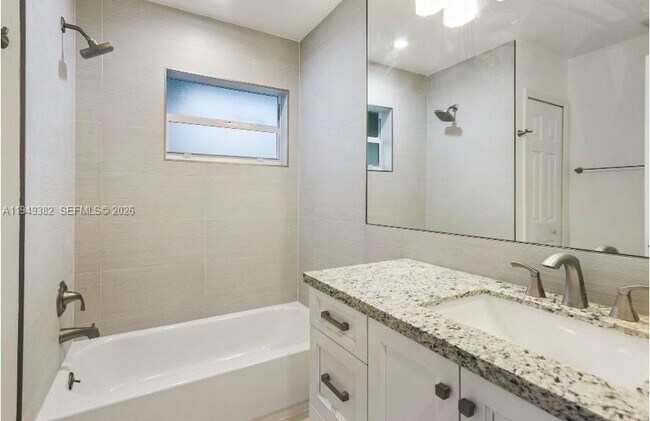 Building Photo - 17220 SW 83rd Ct