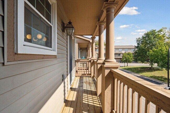 Building Photo - 2817 Barclay Way