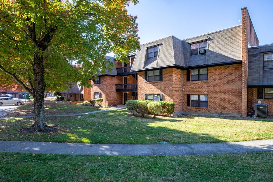 The Brittany Apartments 706 Huffman Mill Rd Burlington NC 27215