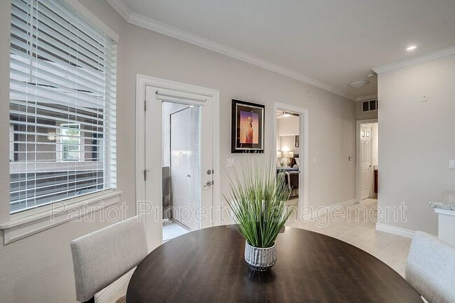 Building Photo - 7009 E Acoma Dr