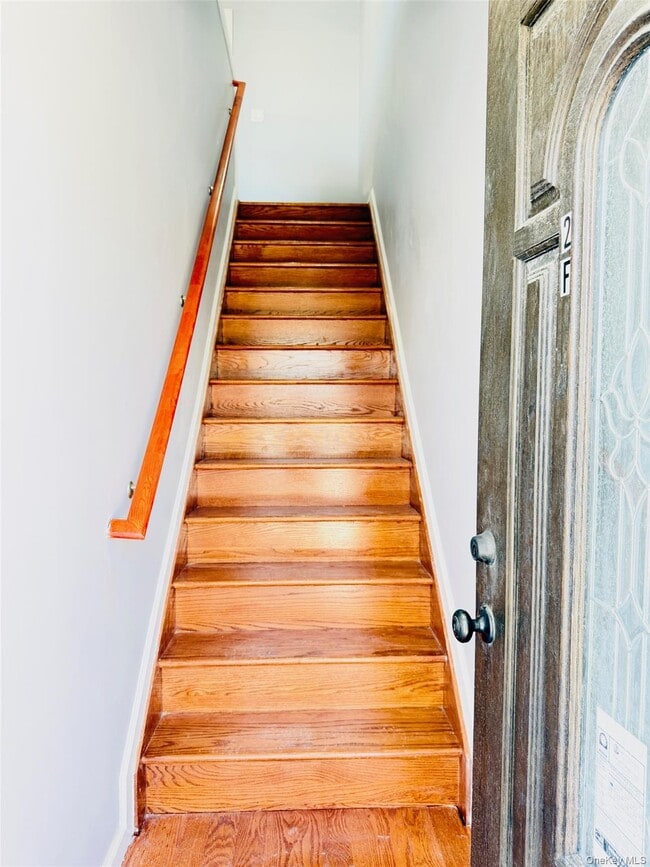 Building Photo - 139-22 Lakewood Ave