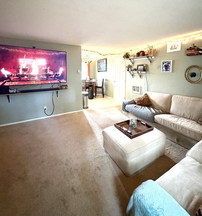 Building Photo - 13590 NW Coho Run