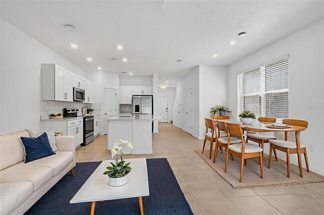 Building Photo - 3583 Davenport Creek Ct