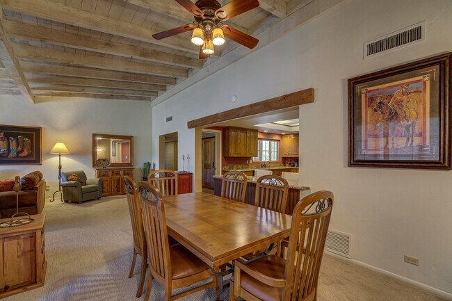 Building Photo - 1103 Ocotillo Cir