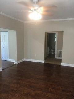 Building Photo - Available to Show